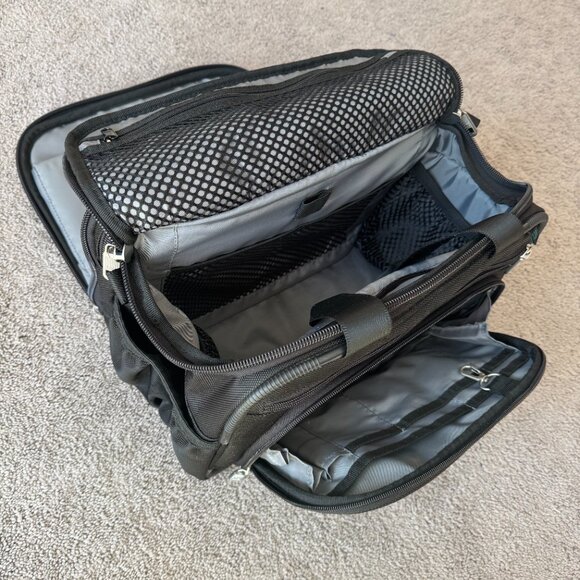 Aurora New Generation FLIGHT BAG/Carryon Luggage - Picture 6 of 9